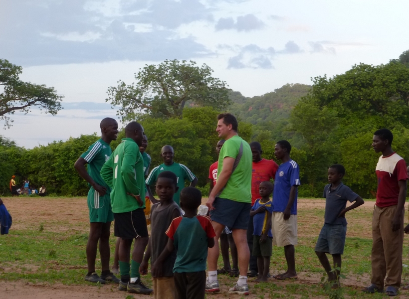 Fussballspiel in Sambia